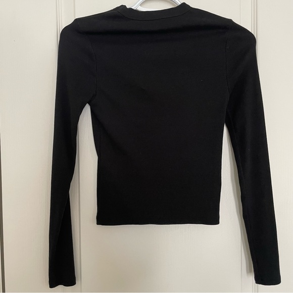 Abercrombie Long-Sleeve Ribbed Crew Top size XS - Picture 2 of 3
